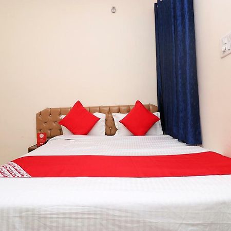 Oyo 30288 Hotel Moon Palace Lucknow Eksteriør bilde