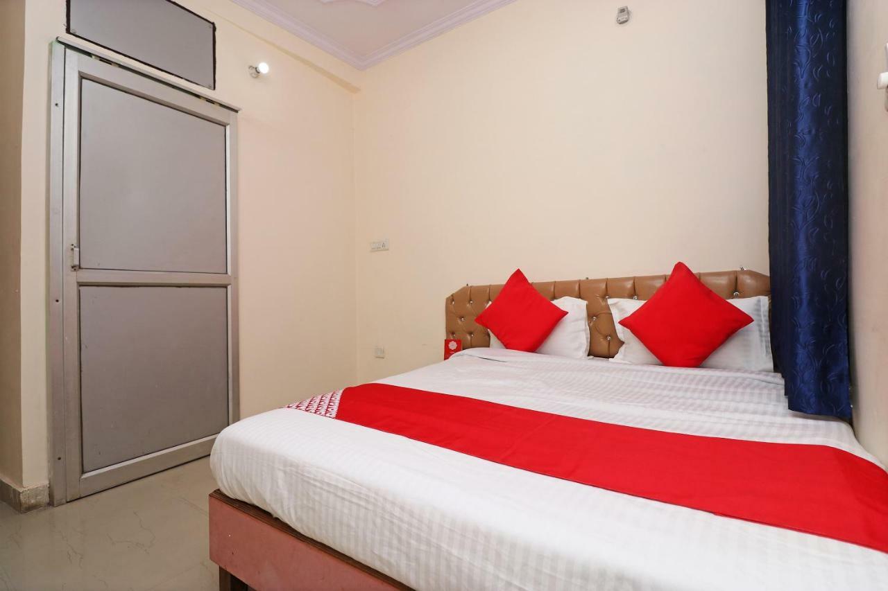 Oyo 30288 Hotel Moon Palace Lucknow Eksteriør bilde