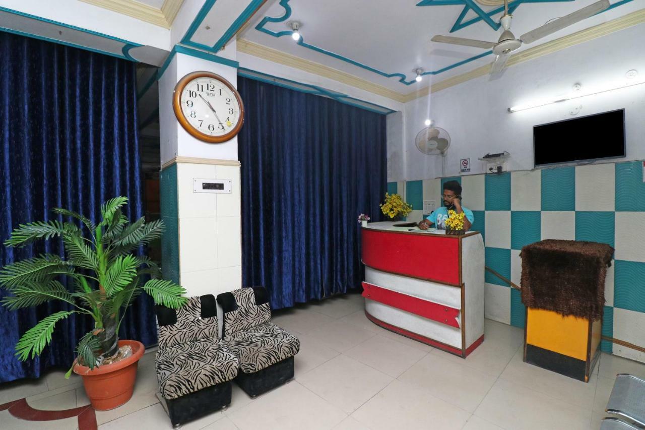 Oyo 30288 Hotel Moon Palace Lucknow Eksteriør bilde