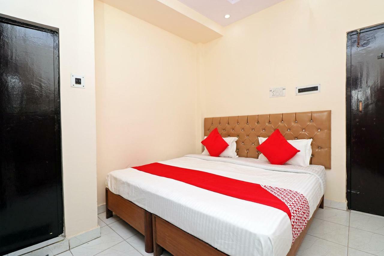 Oyo 30288 Hotel Moon Palace Lucknow Eksteriør bilde