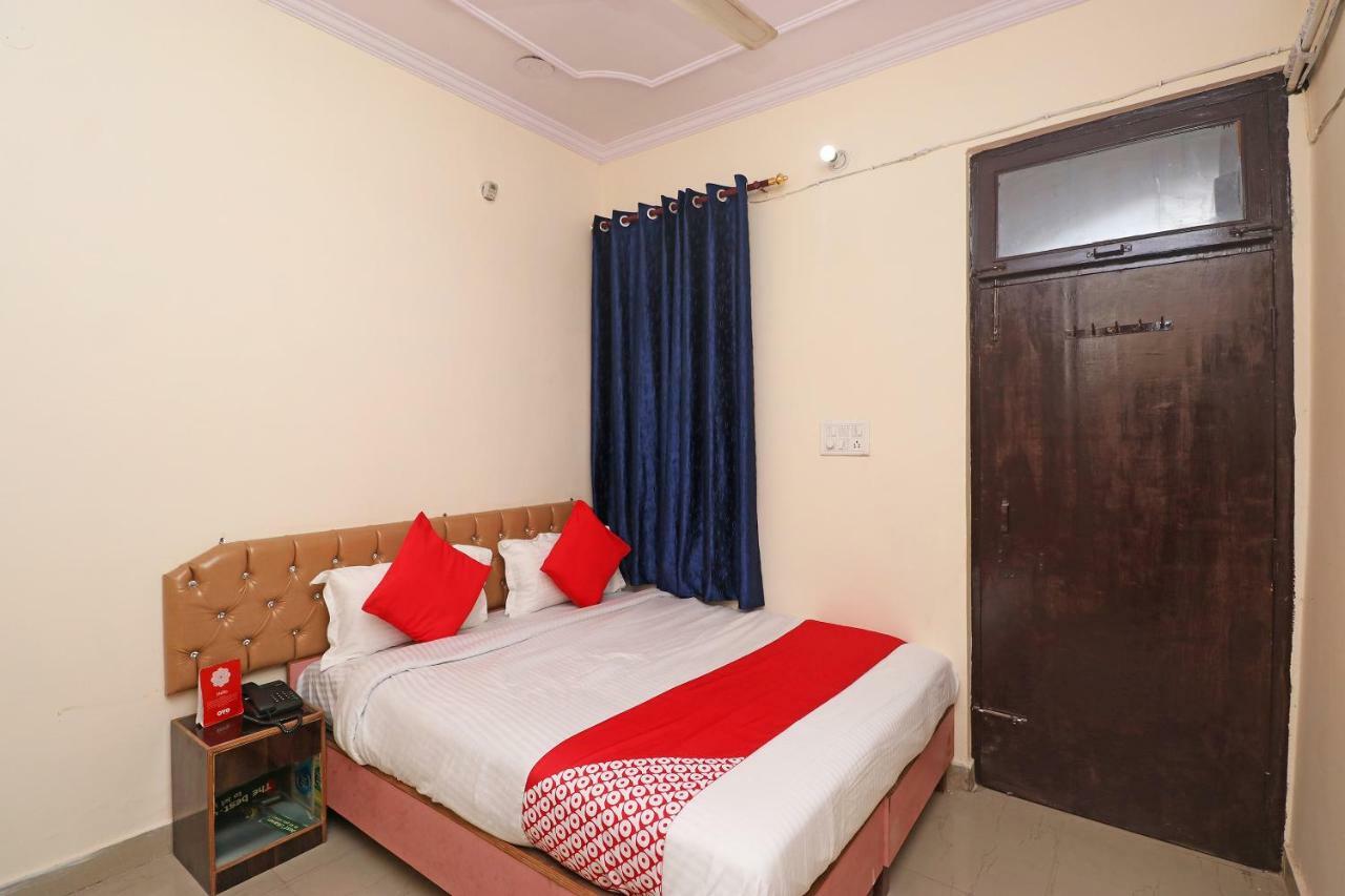 Oyo 30288 Hotel Moon Palace Lucknow Eksteriør bilde