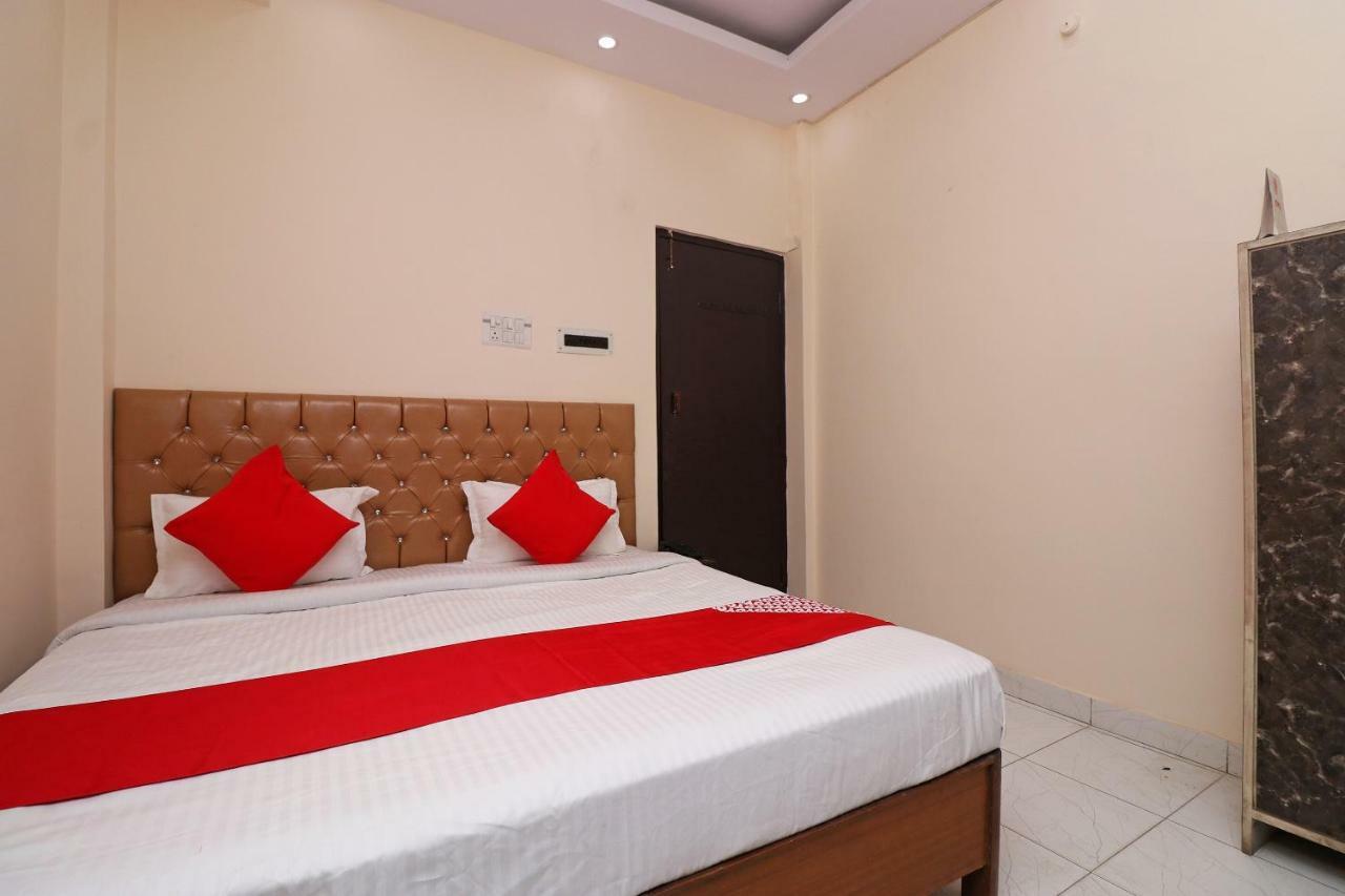 Oyo 30288 Hotel Moon Palace Lucknow Eksteriør bilde